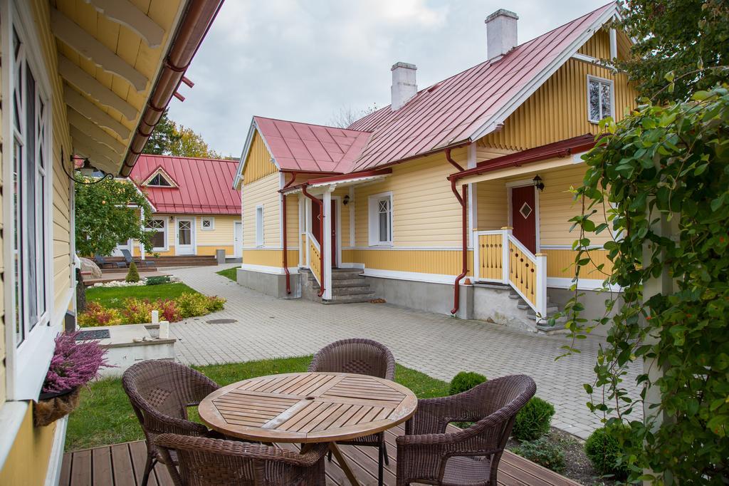Posti Hostel Kardla Luaran gambar